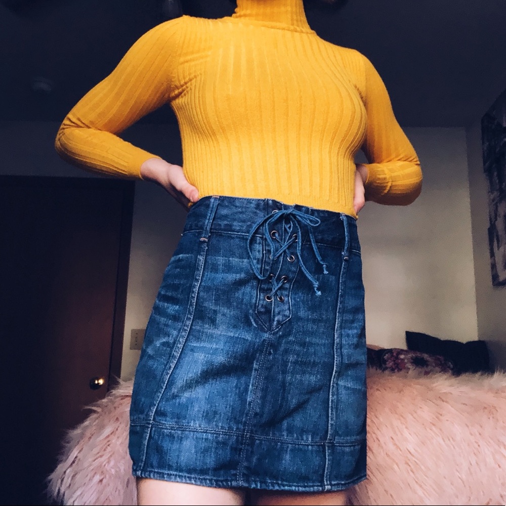 💙Abercrombie & Fitch denim skirt🦋